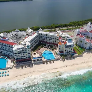 Apartahotel “magic Sunrise At Cancun”