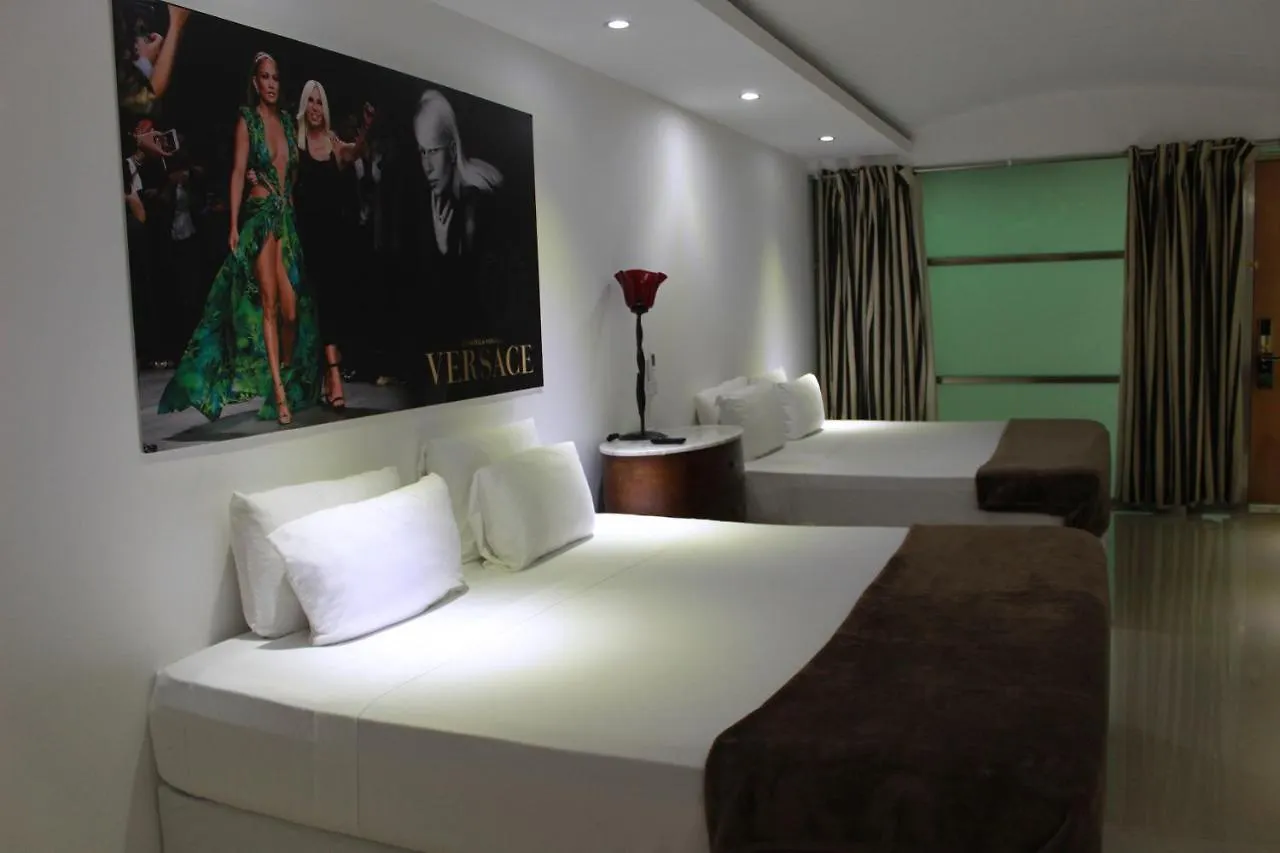 Essenzia De Cancun Hotel